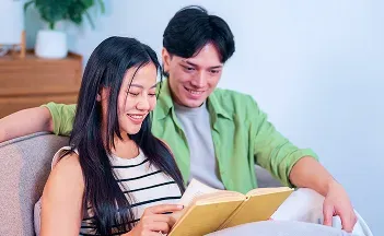 Biaya lebih hemat ±20–30% dibandingkan Indonesia.