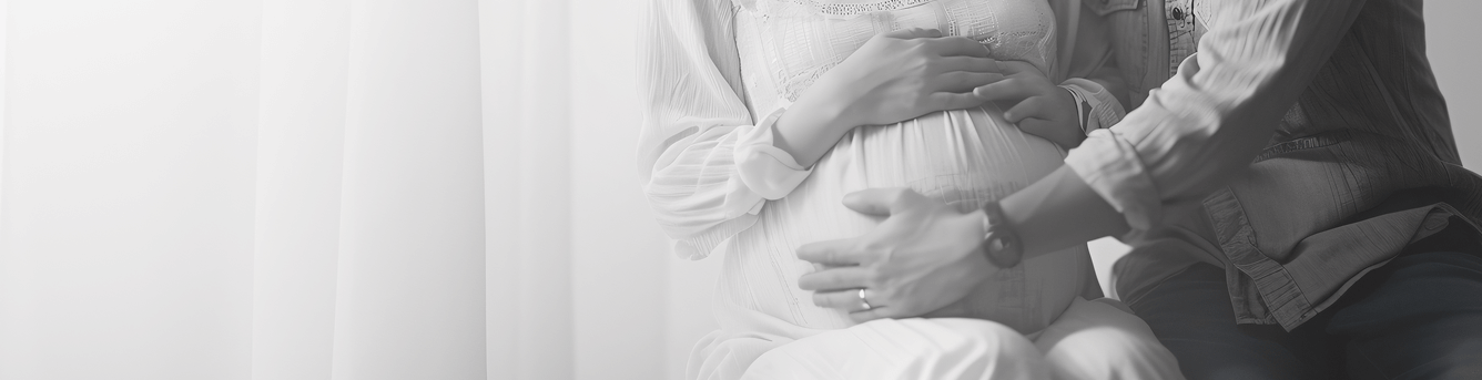 Pasangan menantikan kelahiran bayi