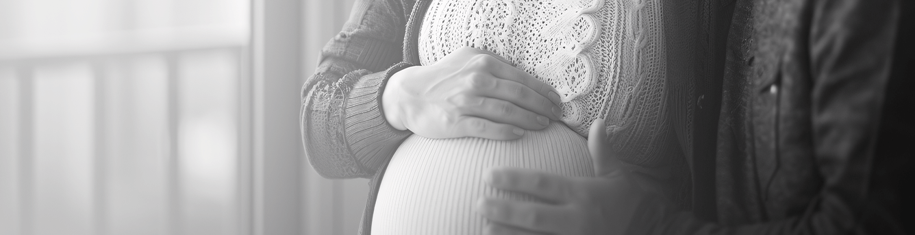 Pasangan menantikan kelahiran bayi